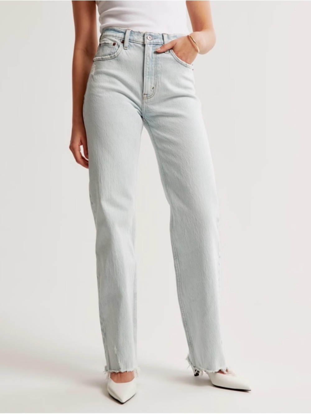 Abercrombie 90s High Rise Relaxed Jeans 27